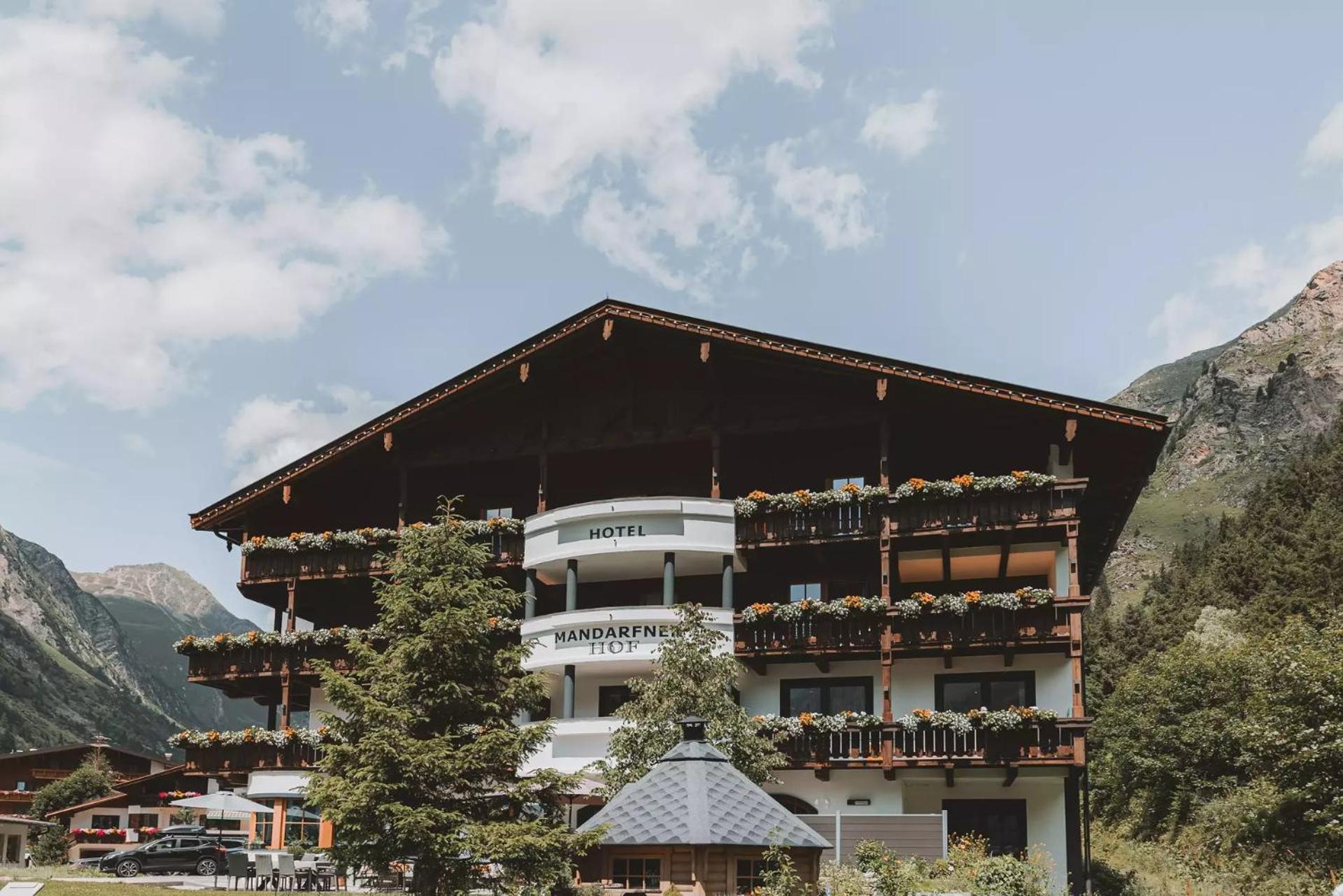 Boutique Hotel Mandarfnerhof St. Leonhard im Pitztal Zewnętrze zdjęcie